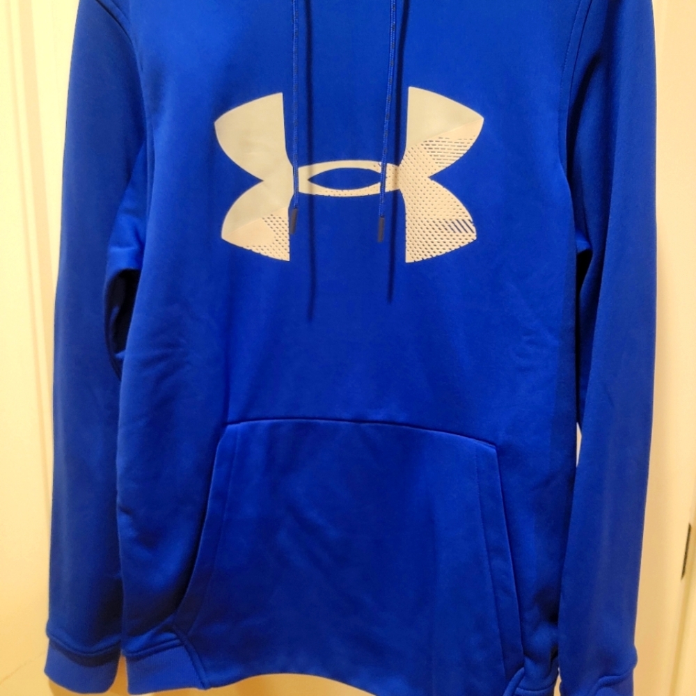 MENS UNDER ARMOUR SWEAT SHIRT